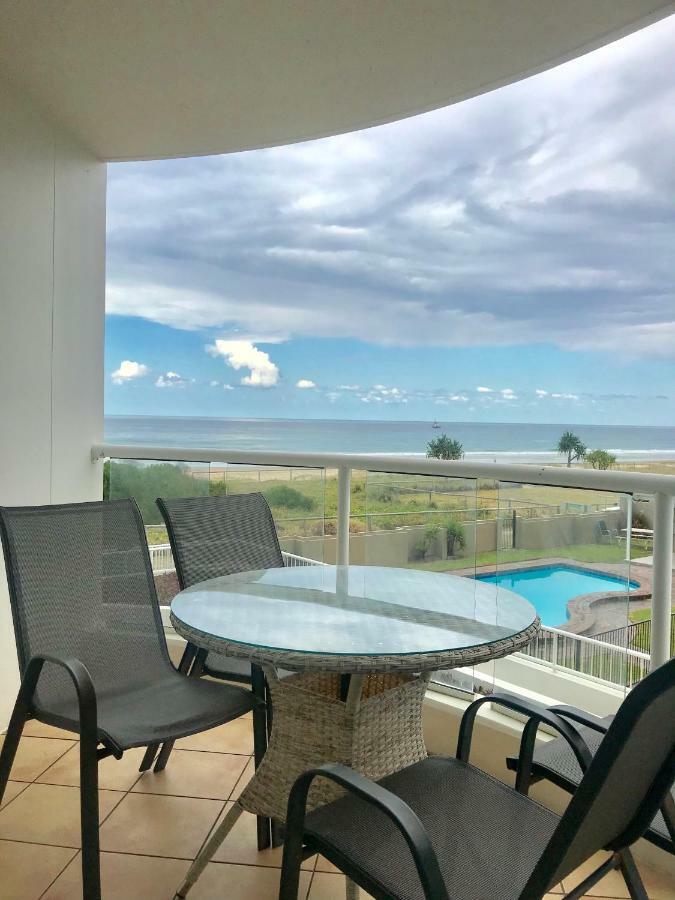 Regency On The Beach Гоулд Коуст Екстериор снимка
